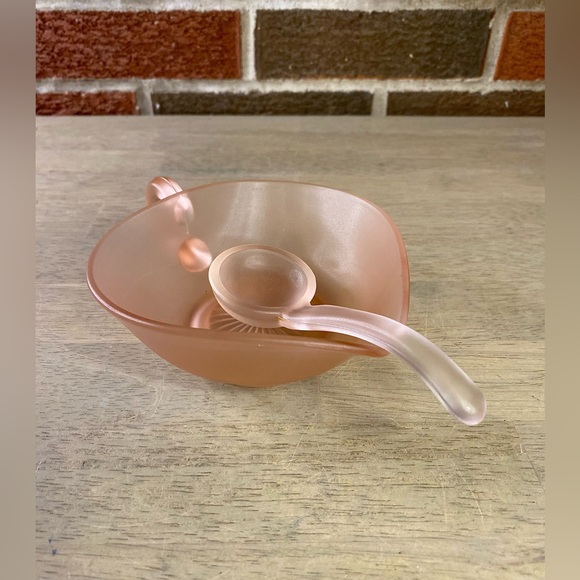 Vintage Pink‎ Depression Glass Frosted Mayonnaise Bowl With Condiment La… - Picture 1 of 7